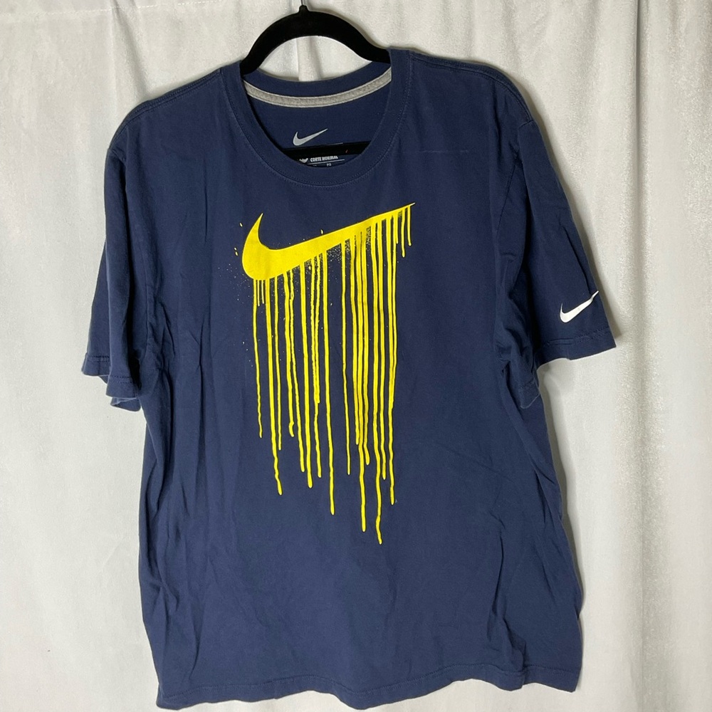 Men Nike Short Sleeve Shirt Size XL